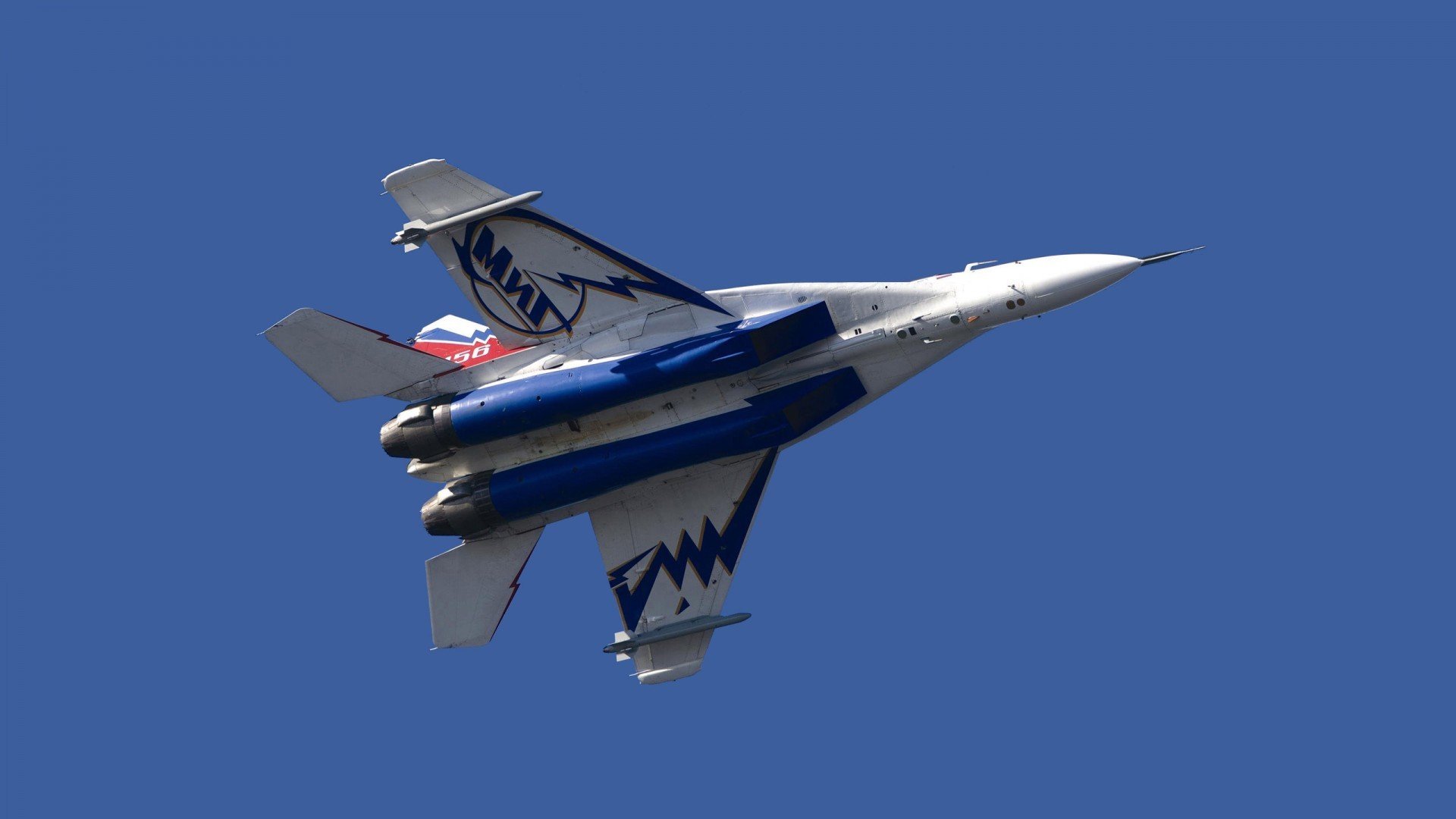 乐鱼电竞在线平台-霍芬海姆士气高涨，实现团队壮举，霍芬海姆队徽图片