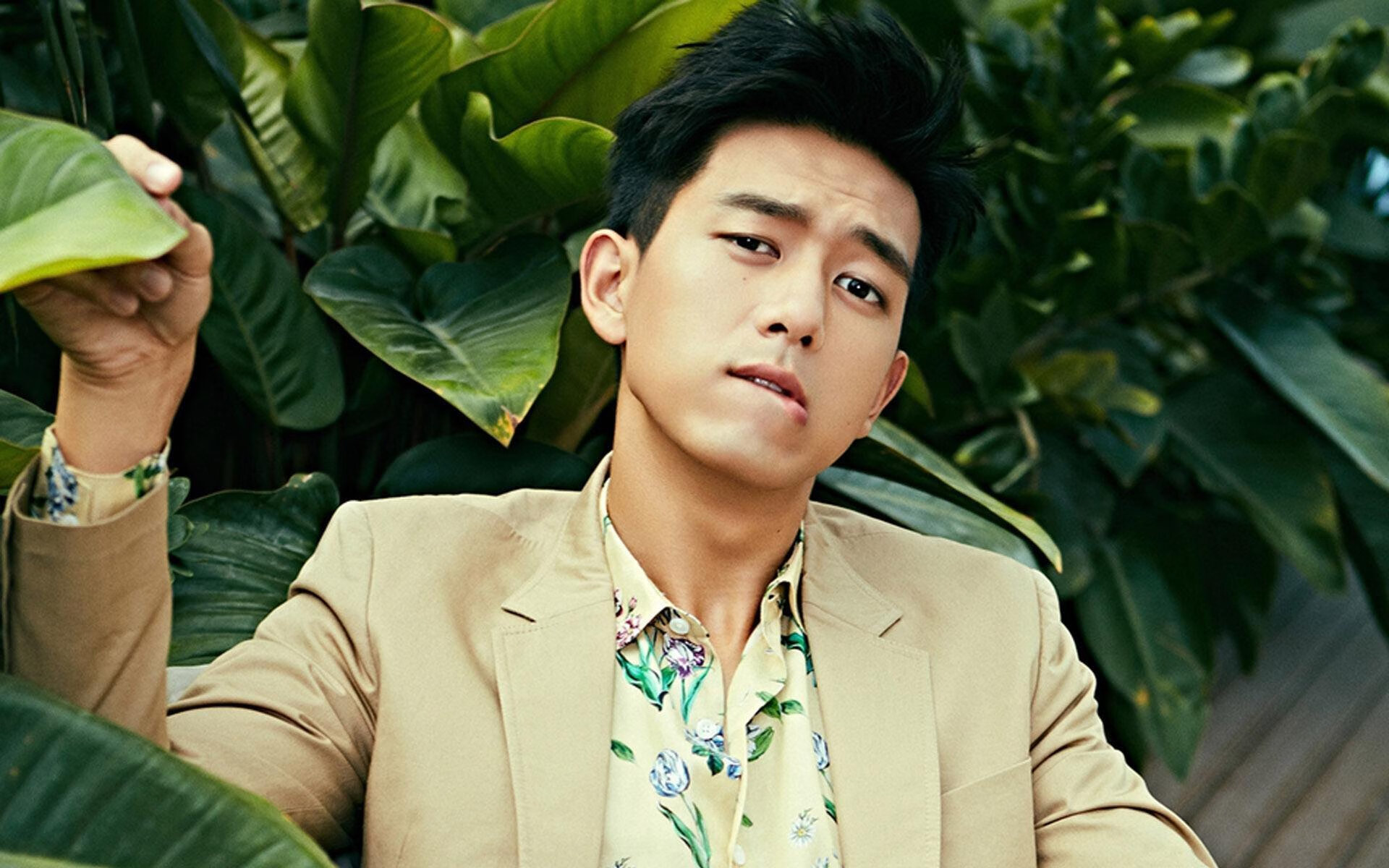 媒体报道:足球新闻报道的真实性与深度探究,足球的新闻报道怎么写