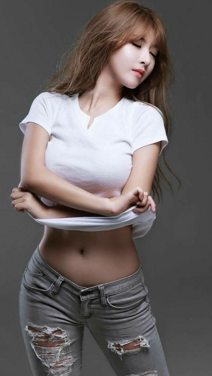 跨界合作的足球主题公益项目不断涌现,推动社会正能量传播,足球公益活动标语