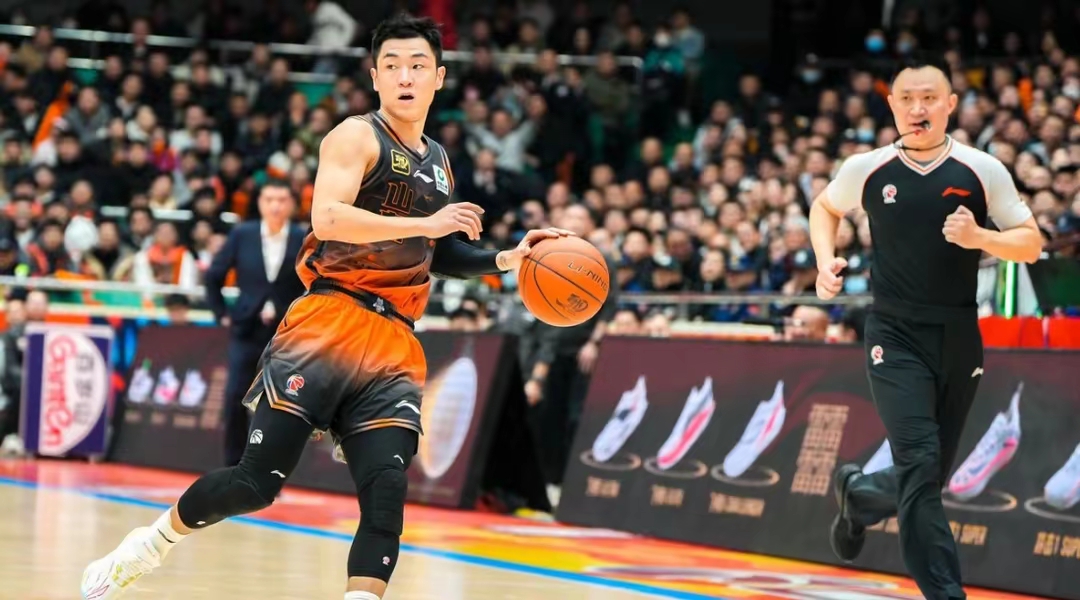 包含CBA赛季总结：亮点与不足，如何改进？的词条