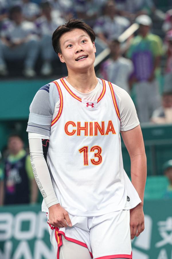 各大亚运会的篮球赛回顾，见证中国队的辉煌表现。的简单介绍