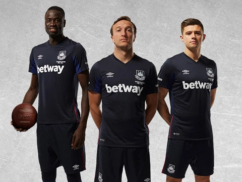 西汉姆联新帅上任,期待改变球队命运。的简单介绍 西汉姆联新帅上任,期待改变球队命运。的简单介绍